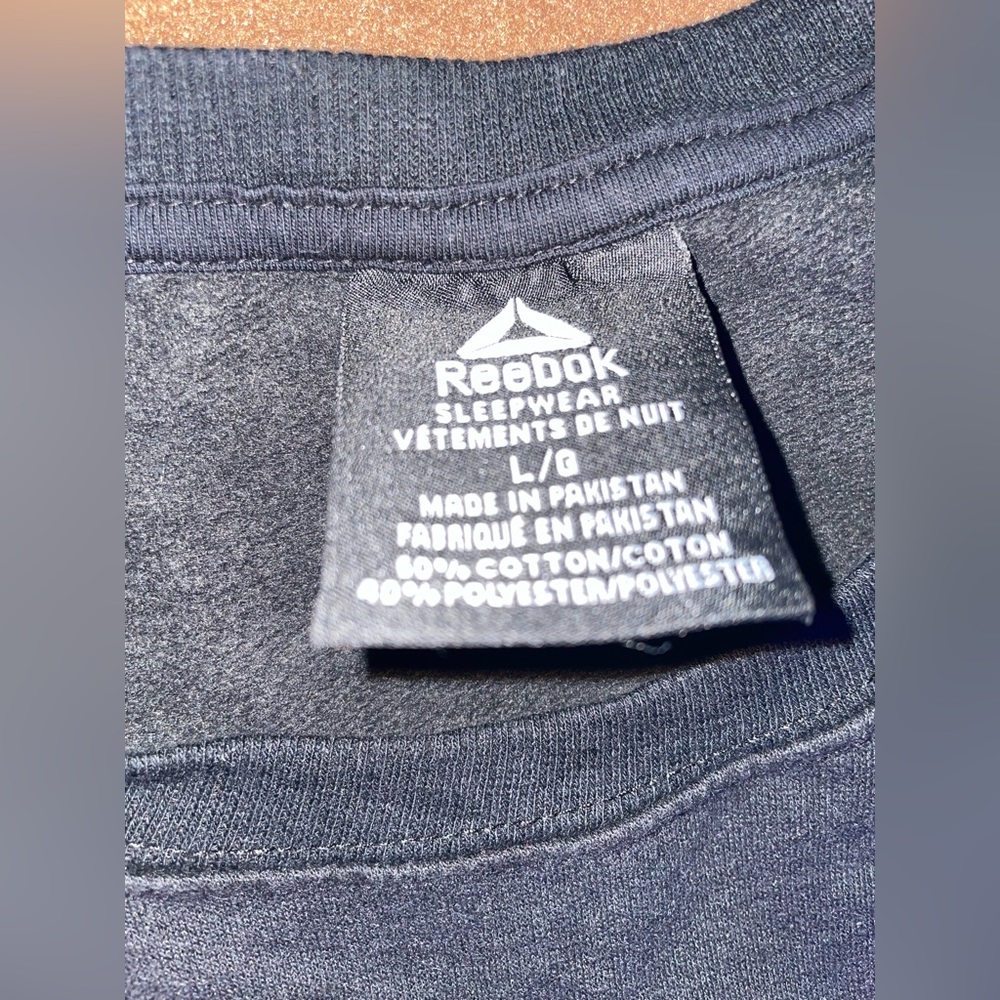 Black Reebok sweater - Picture 3 of 4